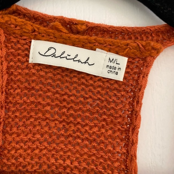 🍄 3/$30 NWOT Cropped knit Delilah tank - Picture 3 of 3